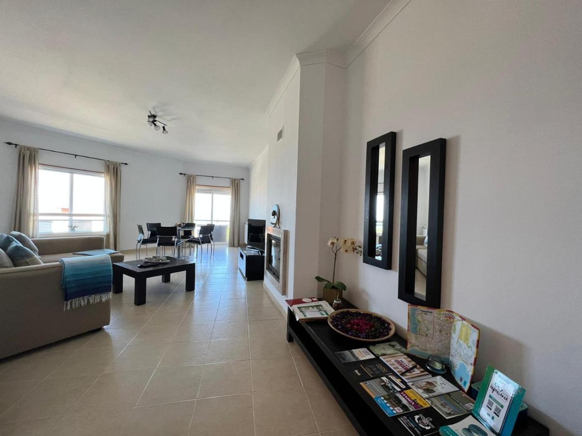 Amazing Lodge By The Ocean - Fully Equipped! Ericeira Eksteriør bilde
